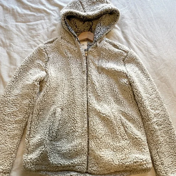 Fuzzy ivory thread+supply jacket - Picture 1 of 8